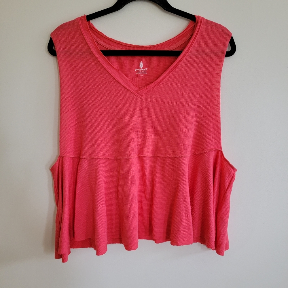Free People Movement Full Hearts V-Neck Peplum Bottom Tank in Hibiscus Pink, Lg